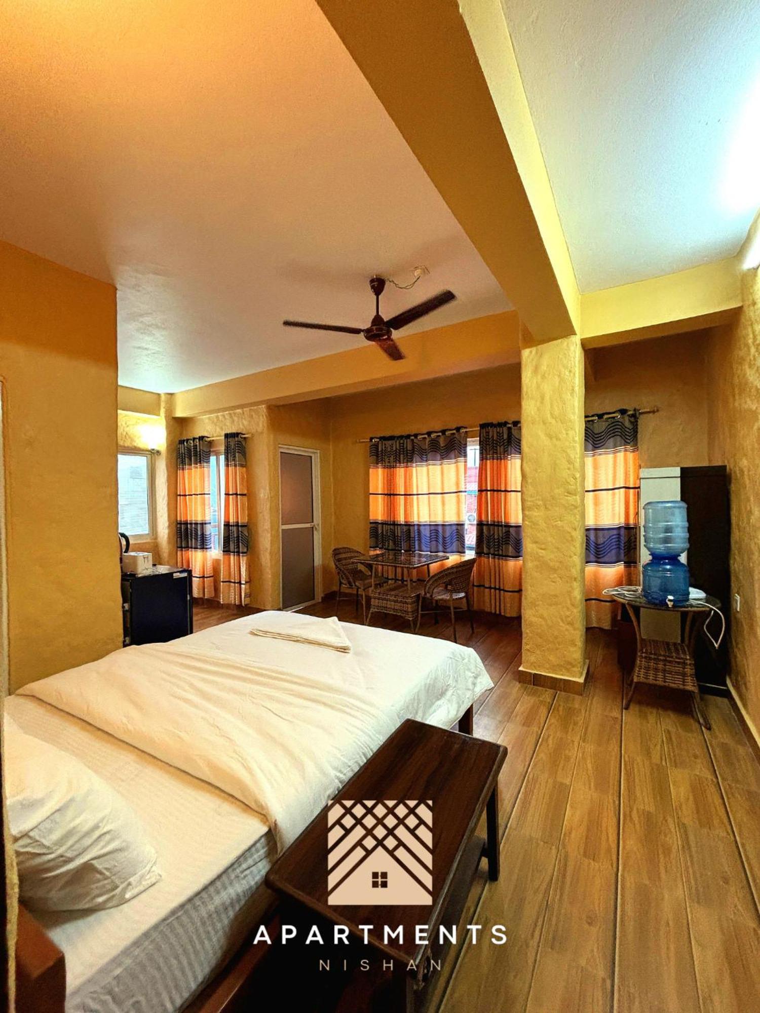 Nishan Apartments -Lakeside Pokhara Extérieur photo