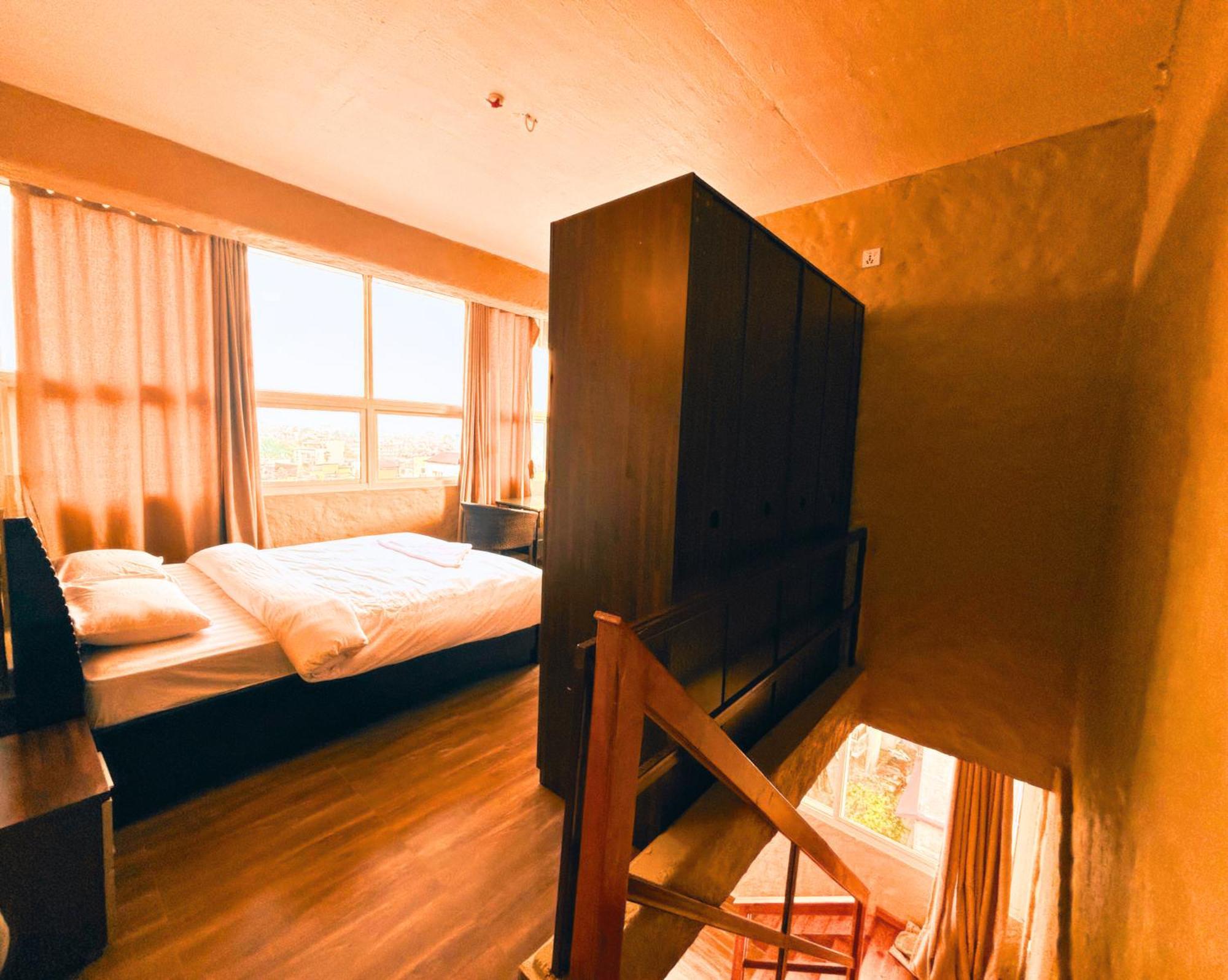 Nishan Apartments -Lakeside Pokhara Extérieur photo
